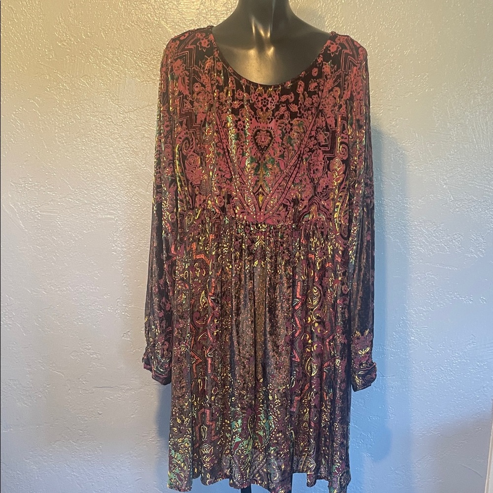 Elegant Multicolor Paisley Dress